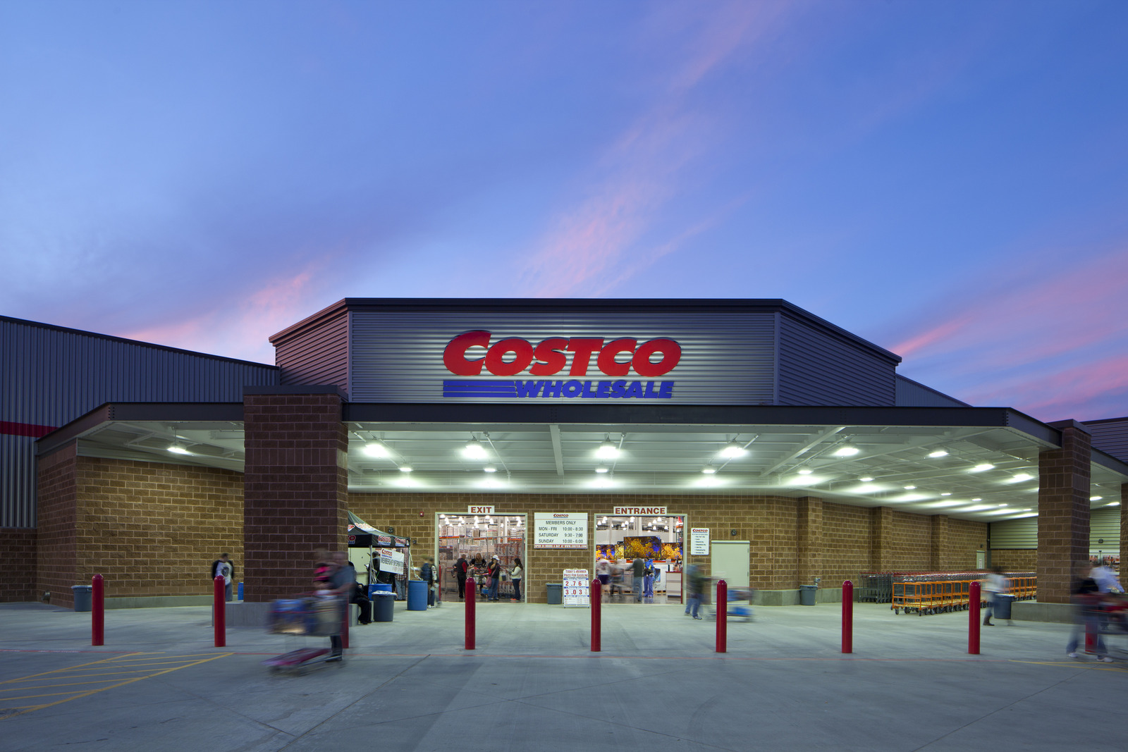 Costco warehouse