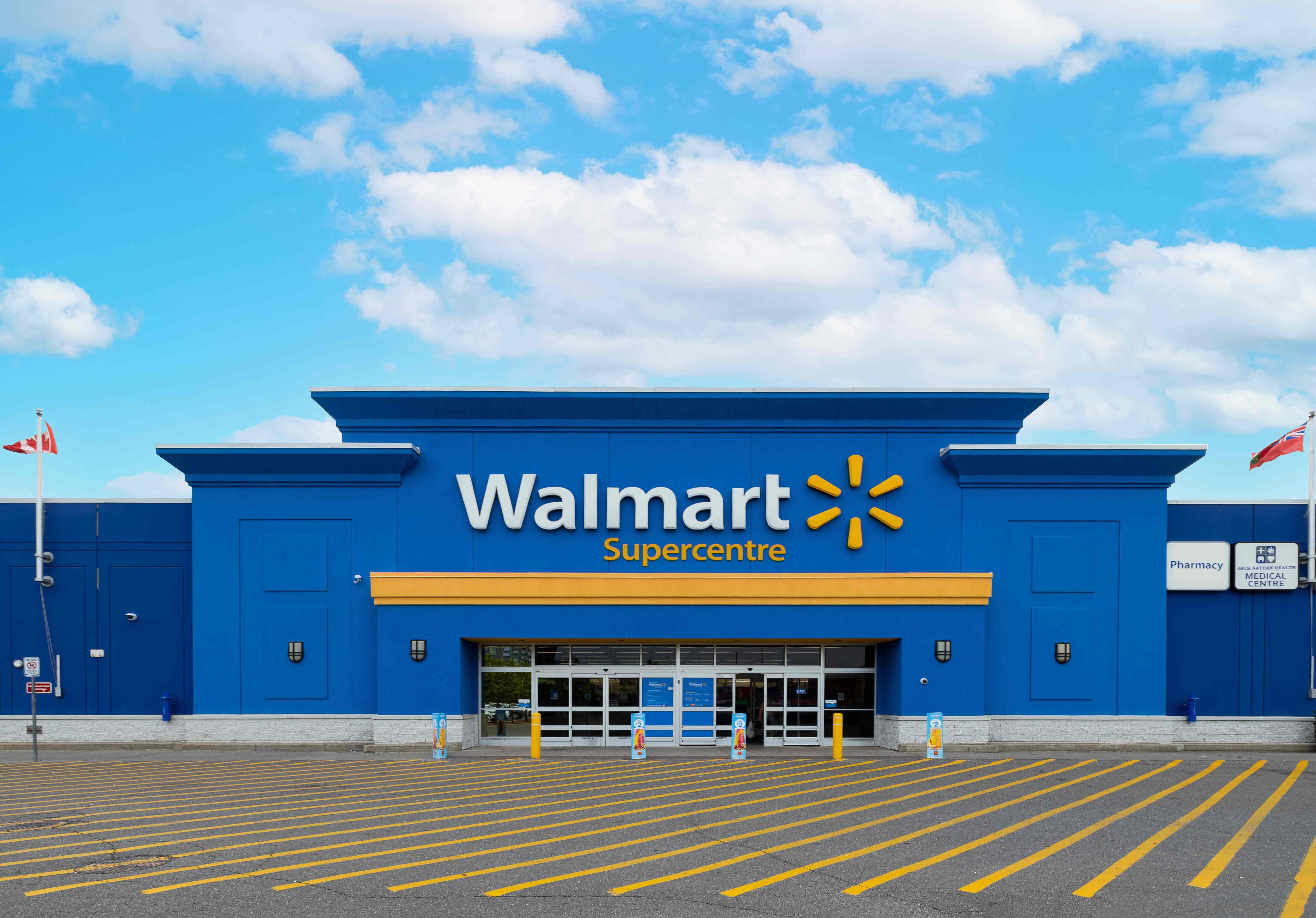 Walmart store exterior